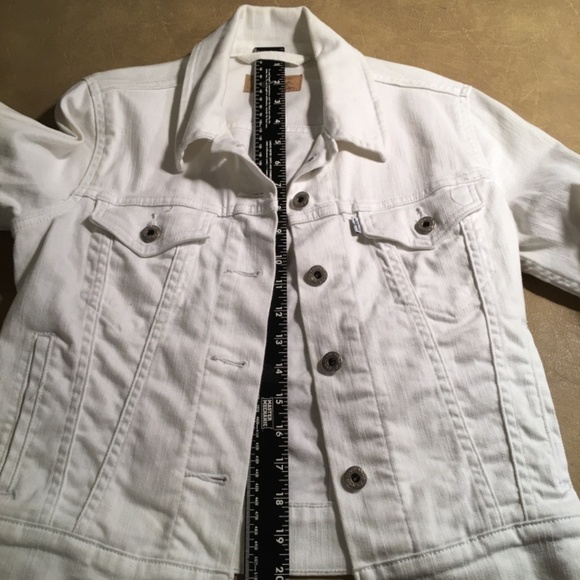 LEVI STRAUSS & CO. Original Trucker Jacket, CROPPED, WHITE, NWOT, Size S - Picture 7 of 8